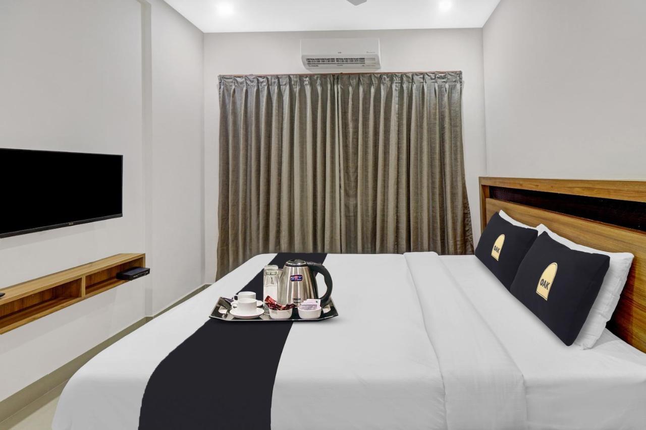 Townhouse Sky Inn Chik Bānavar المظهر الخارجي الصورة