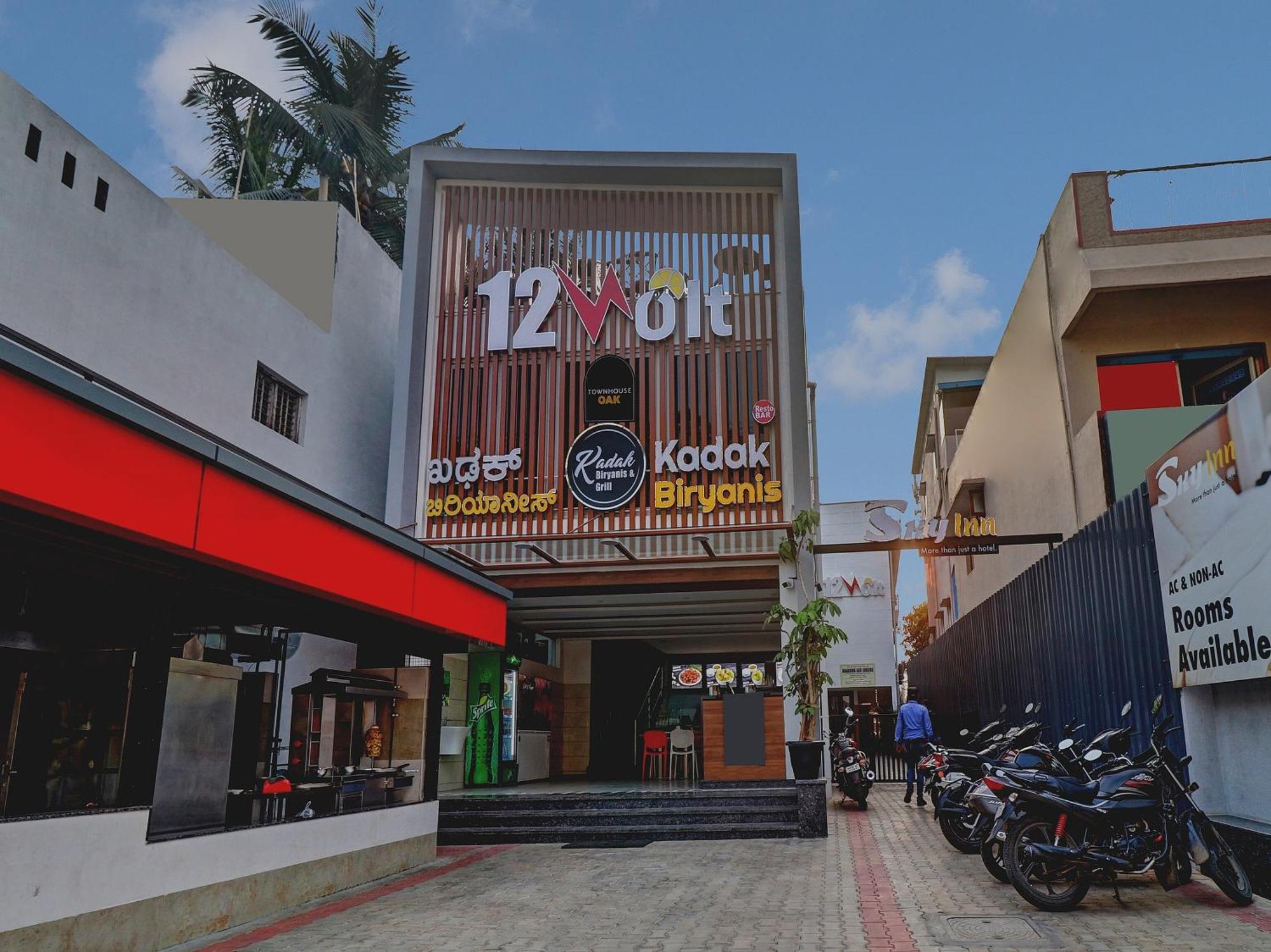 Townhouse Sky Inn Chik Bānavar المظهر الخارجي الصورة